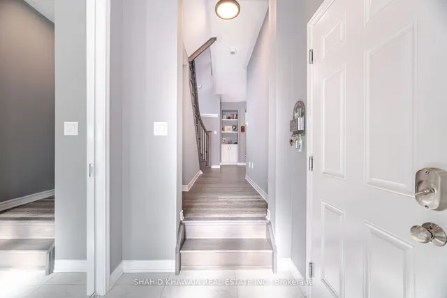 Additional image 6 of 1388 Connaught Terr