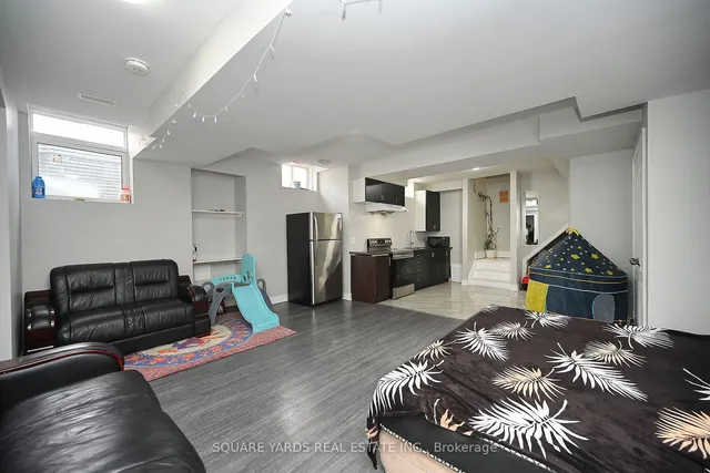 Additional image 33 of 19 Cloverhaven Rd