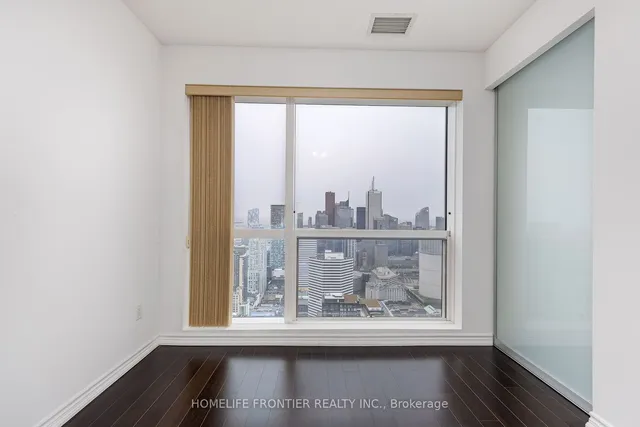 Additional image 13 of 386 Yonge St Unit 5609