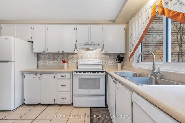 Additional image 9 of 151 Gateshead Cres Unit 89