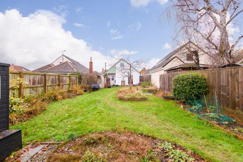 Additional image 12 of Holt