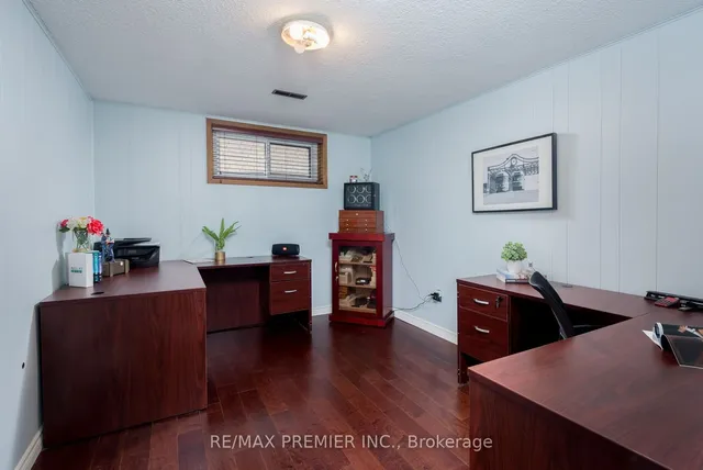 Additional image 28 of 71 Allanhurst Dr