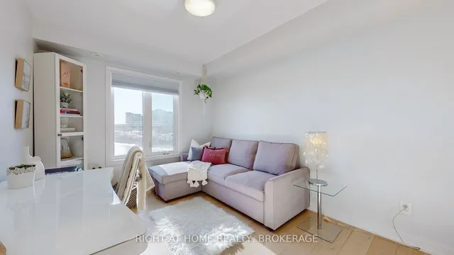 Additional image 19 of 360 Athabasca Common