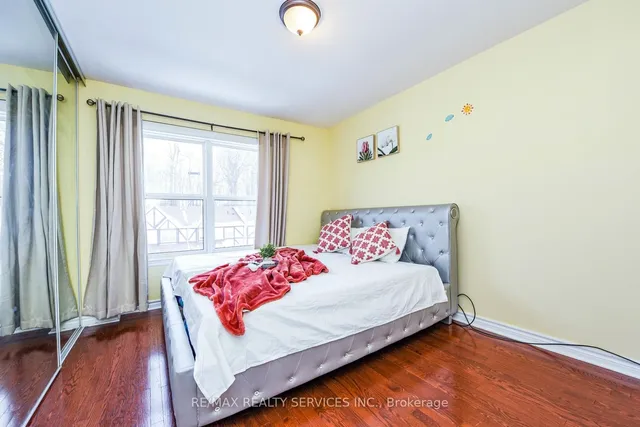 Additional image 26 of 70 Morley Cres Unit 70