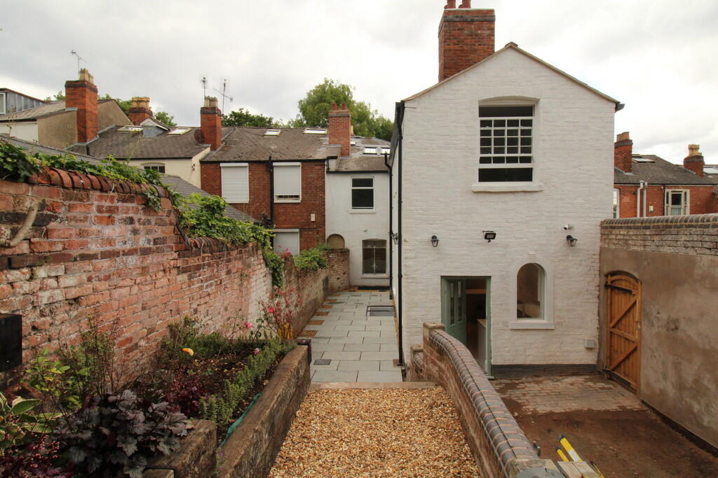 Additional image 43 of 49 Lee Crescent