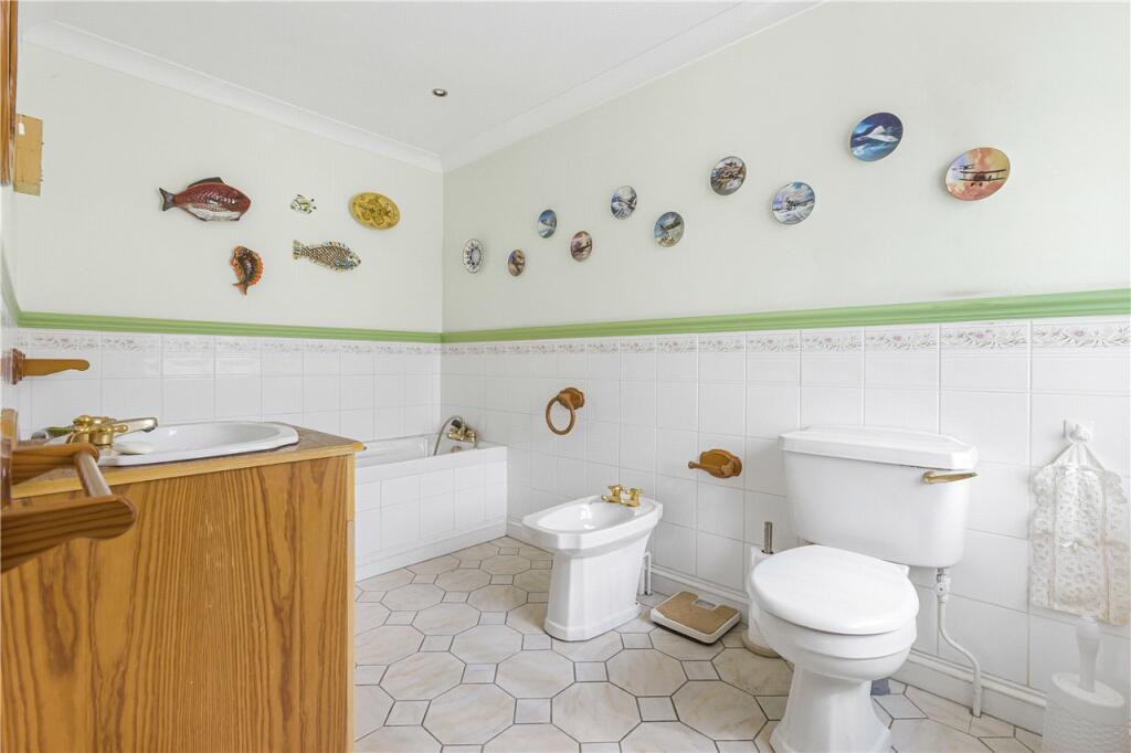 Additional image 22 of Pottersheath Road, Welwyn, Hertfordshire, AL6