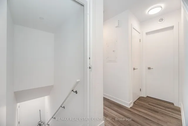 Additional image 11 of 155 Veterans Dr Unit 7