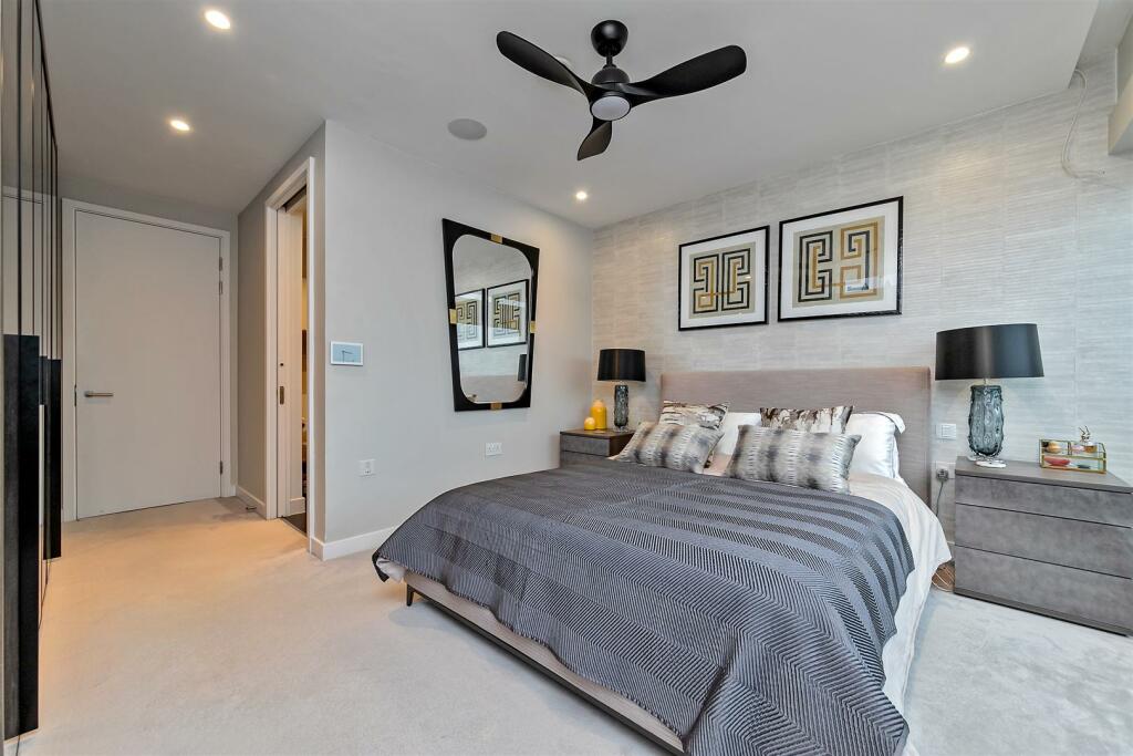 Additional image 24 of London Road, St. Albans