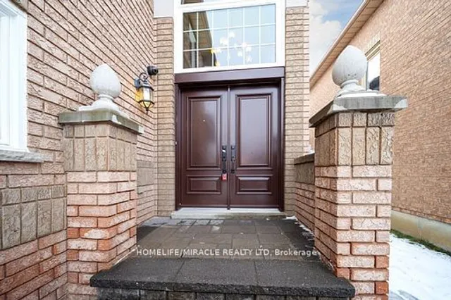 Additional image 2 of 26 National Cres