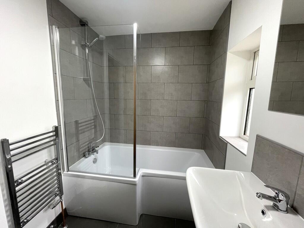 Additional image 14 of Portland Road, Street