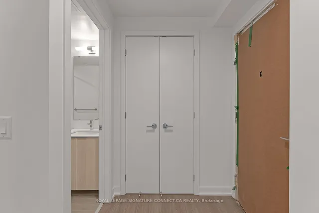 Additional image 3 of 357 King St Unit 3405