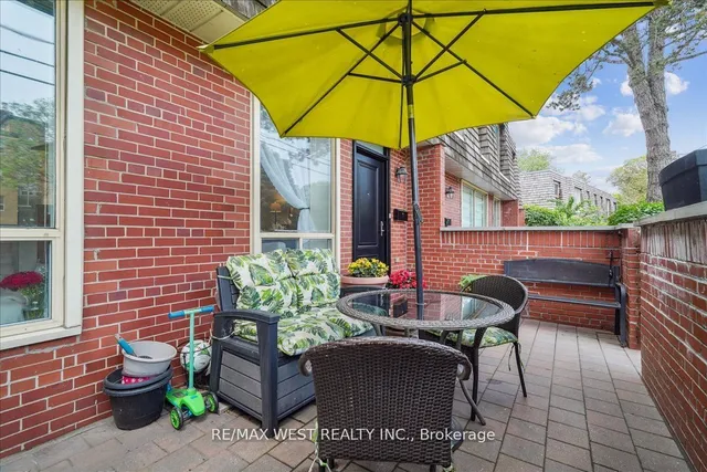 Additional image 2 of 69 Upper Canada Dr Unit 2