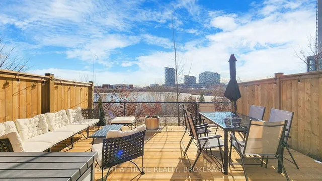 Additional image 33 of 360 Athabasca Common