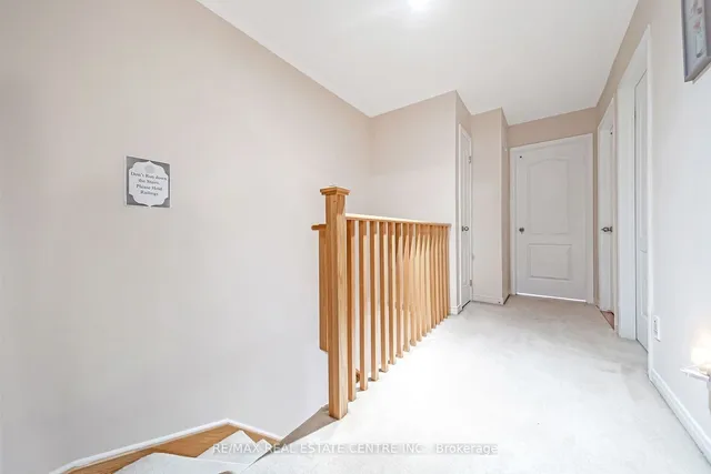 Additional image 25 of 103 Cedar Lake Cres