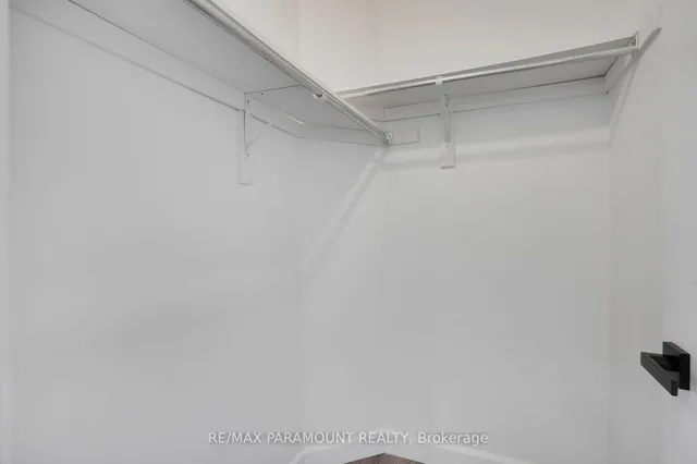 Additional image 23 of 1605 Gowling Terr