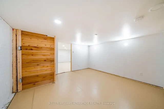 Additional image 33 of 462&464 Sammon Ave