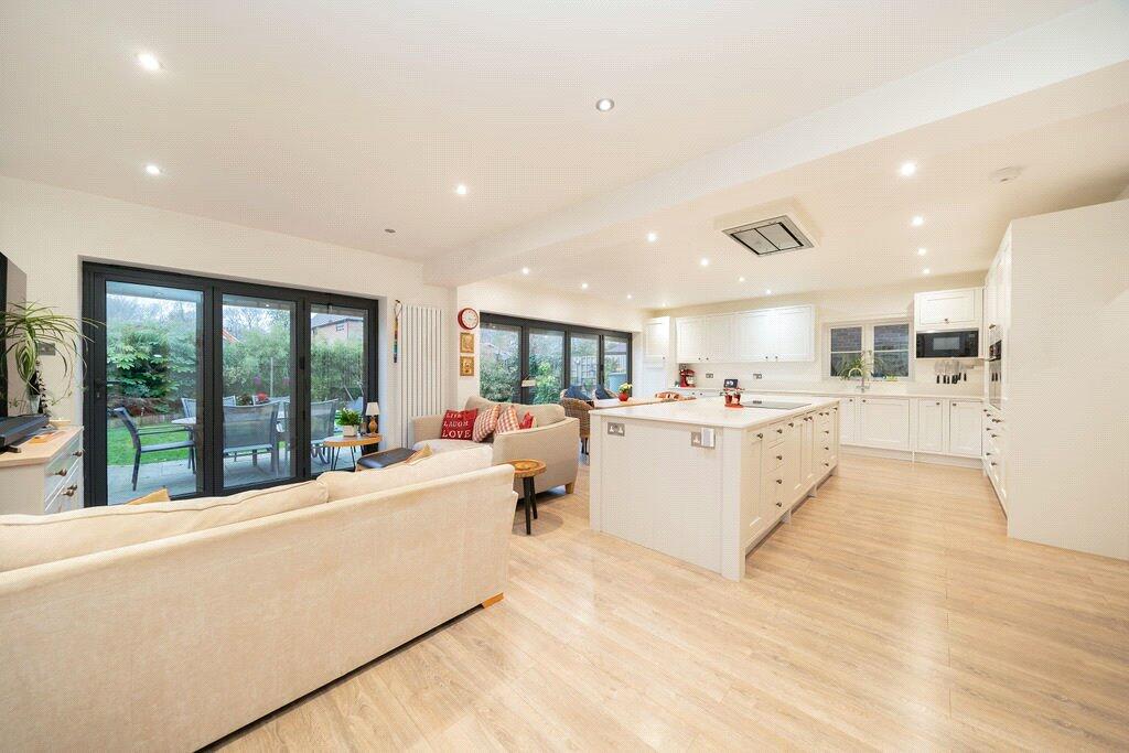 Additional image 5 of Bucknalls Drive, Bricket Wood, St. Albans, Hertfordshire, AL2