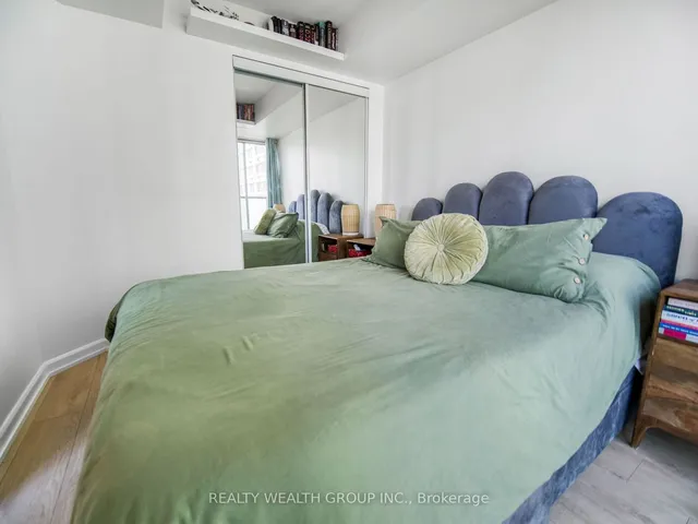 Additional image 18 of 8 Park Rd Unit 2113