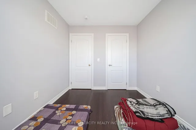 Additional image 21 of 98 Davenfield Circ