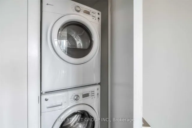 Additional image 6 of 2200 Lakeshore Blvd Unit 2607