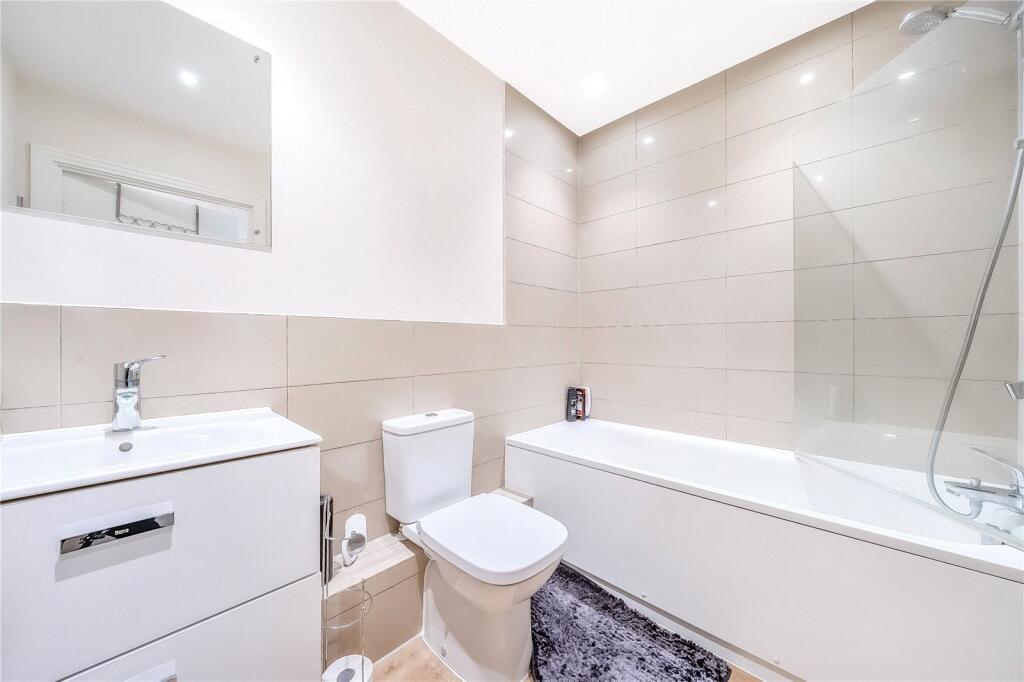 Additional image 12 of Flat 7, Chrysler House, Bessemer Road, Welwyn Garden City