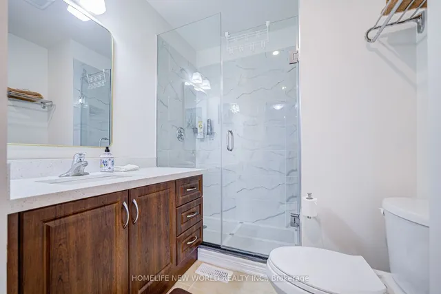 Additional image 19 of 18 Amaretto Crt