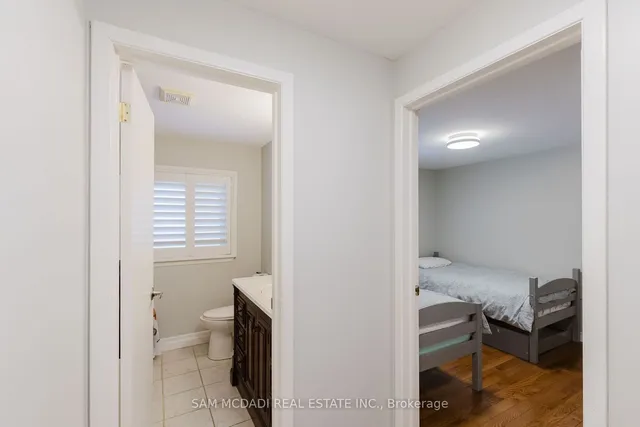 Additional image 18 of 2344 Devon Rd