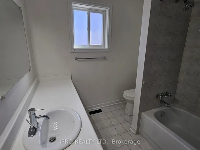 Additional image 22 of 23 Woodlot Cres