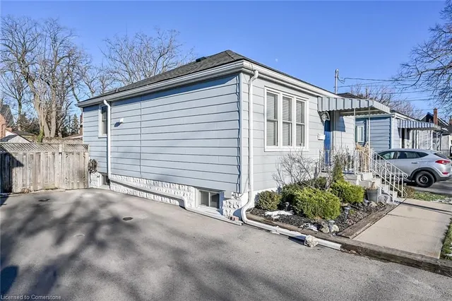 Additional image 2 of 291 Thayer Ave