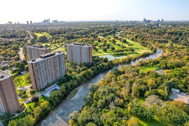 Additional image 28 of 240 Scarlett Rd Unit 604