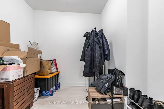 Additional image 15 of 2481 Taunton Rd Unit 901