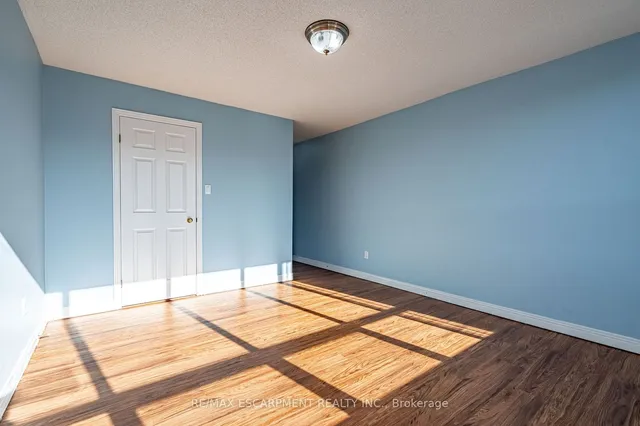 Additional image 19 of 8 Village Green Unit 612