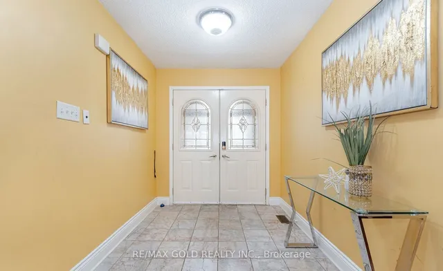 Additional image 4 of 17 Mansion St