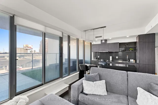 Additional image 19 of 12 Bonnycastle St Unit 205