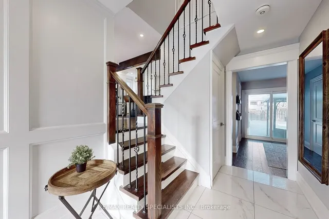 Additional image 4 of 605 Churchill Ave