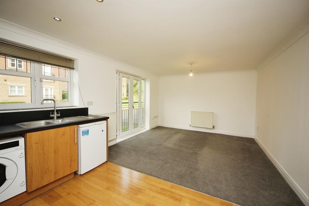 Additional image 4 of Alder Carr Close, Redditch