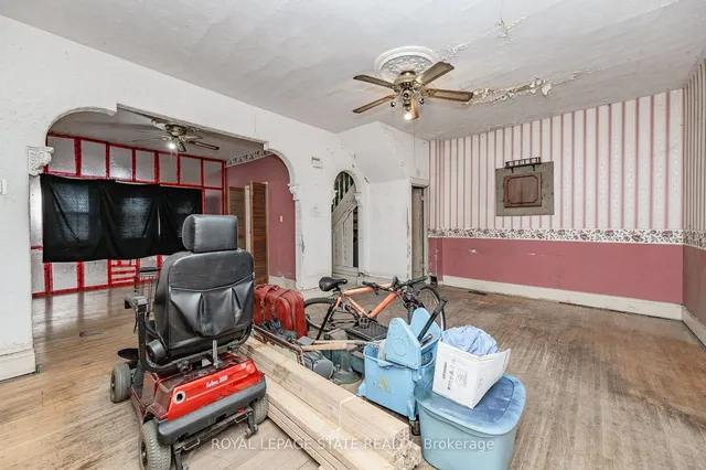 Additional image 7 of 138 Sanford Ave