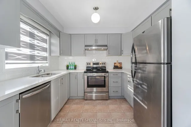 Additional image 9 of 14 Bernard Ave