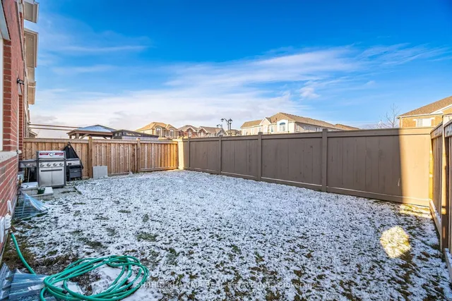 Additional image 39 of 1215 Elderberry Cres