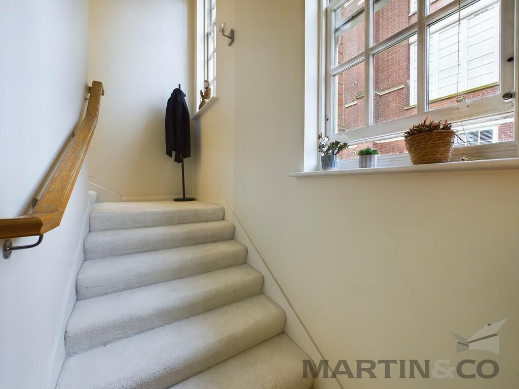Additional image 10 of Benningfield Drive, Napsbury Park