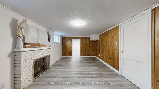 Additional image 33 of 85 Rochester Ave