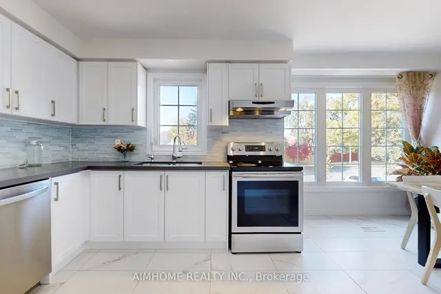 Additional image 13 of 566 Sandhurst Circ