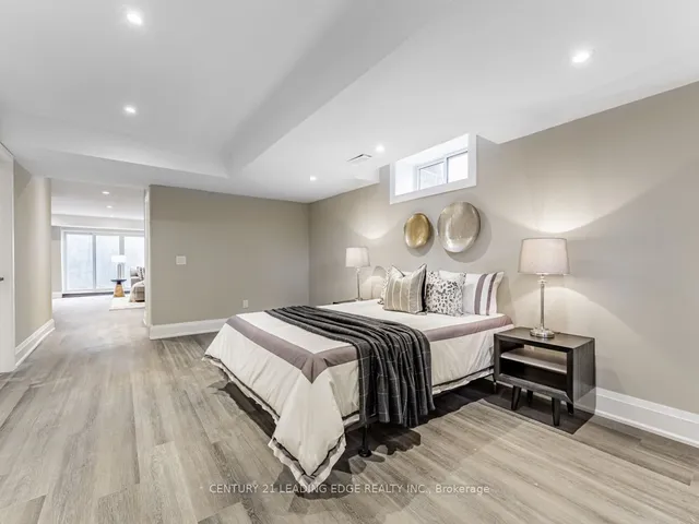 Additional image 34 of 19 DONALDA Cres