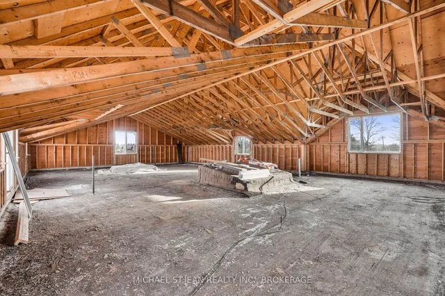 Additional image 39 of 827 Ridge Rd