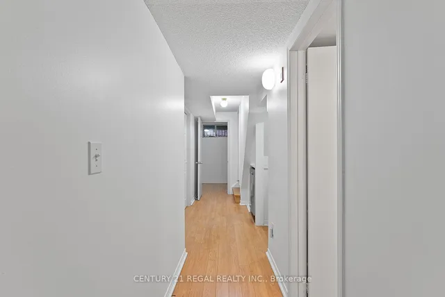 Additional image 40 of 228 St George St Unit 3