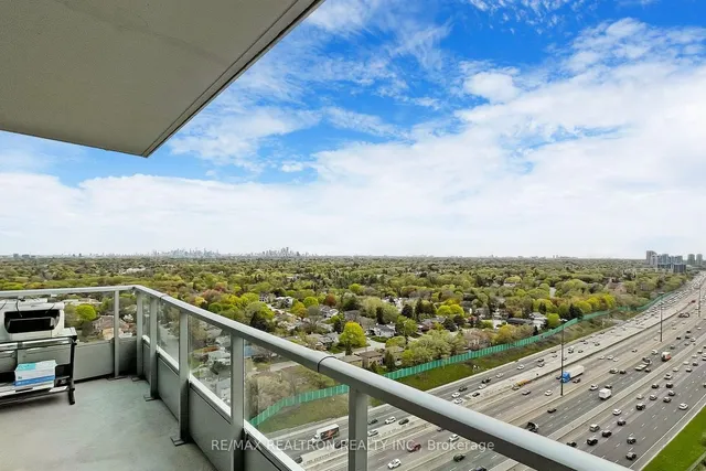 Additional image 24 of 115 Mcmahon Dr Unit 2711