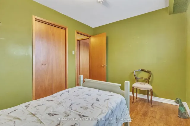 Additional image 29 of 19 Meadowland Gate