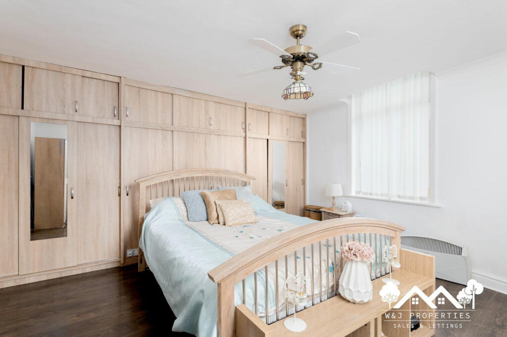 Additional image 26 of Blackburn Road, Darwen, BB3