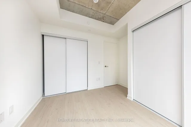 Additional image 18 of 65 Mutual St Unit 3004