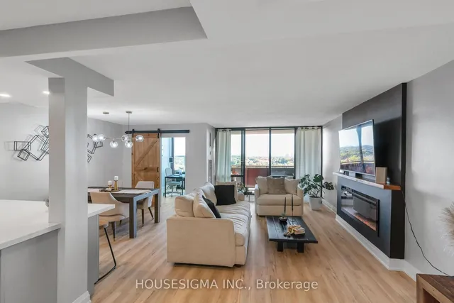 Additional image 3 of 716 The West Mall Unit 1402